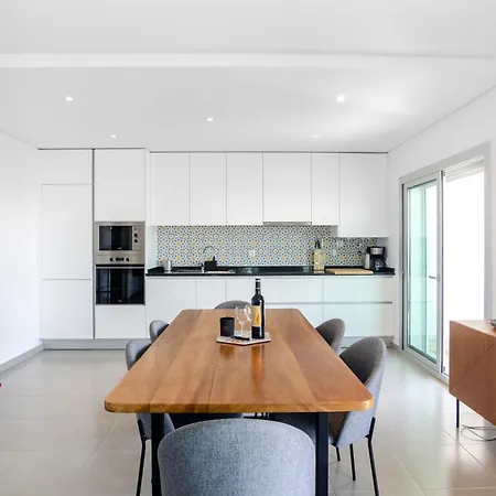 Panoramic Views - Terrace, Sea Views & Pool *