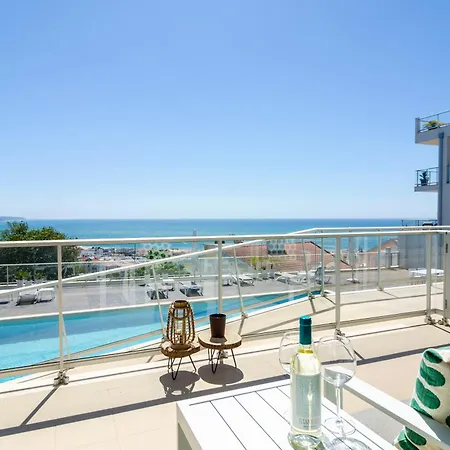 Panoramic Views - Terrace, Sea Views & Pool アパート *