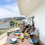 Appartamento Panoramic Views - Terrace, Sea Views & Pool Nazaré