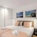 Panoramic Views - Terrace, Sea Views & Pool Appartamento *