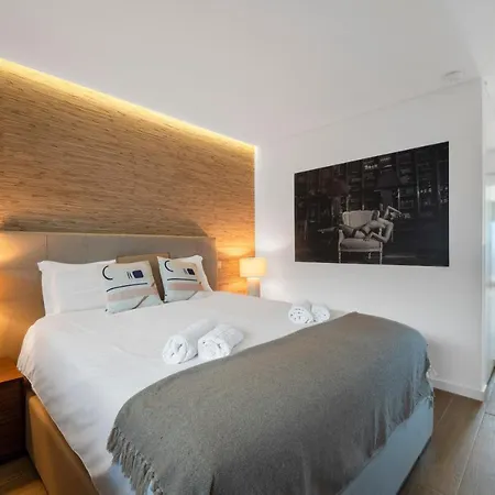 Apartment Panoramic Views - Terrace, Sea Views & Pool