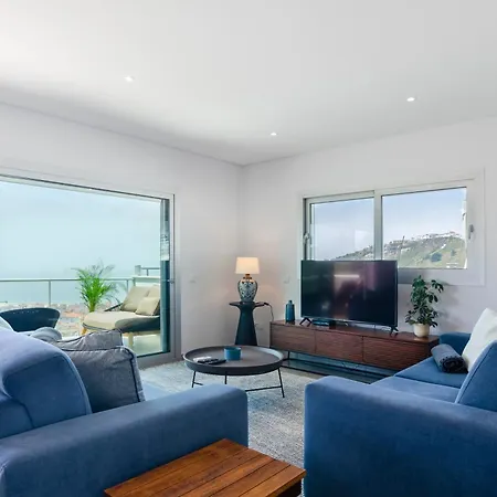 Daire Panoramic Views - Terrace, Sea Views & Pool Nazaré