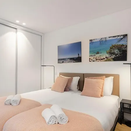 Panoramic Views - Terrace, Sea Views & Pool Daire *