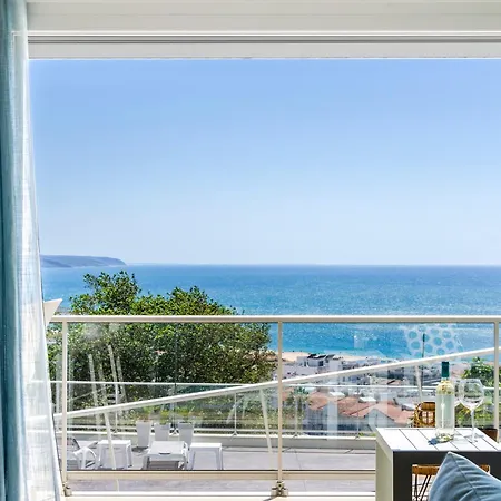 Panoramic Views - Terrace, Sea Views & Pool Daire Nazaré