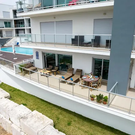 Panoramic Views - Terrace, Sea Views & Pool דירה