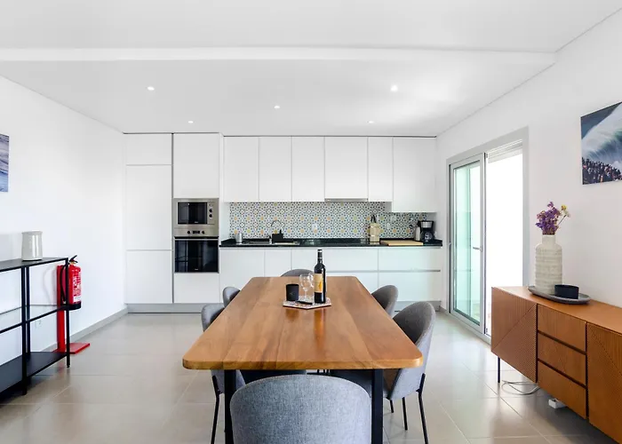 Panoramic Views - Terrace, Sea Views & Pool *